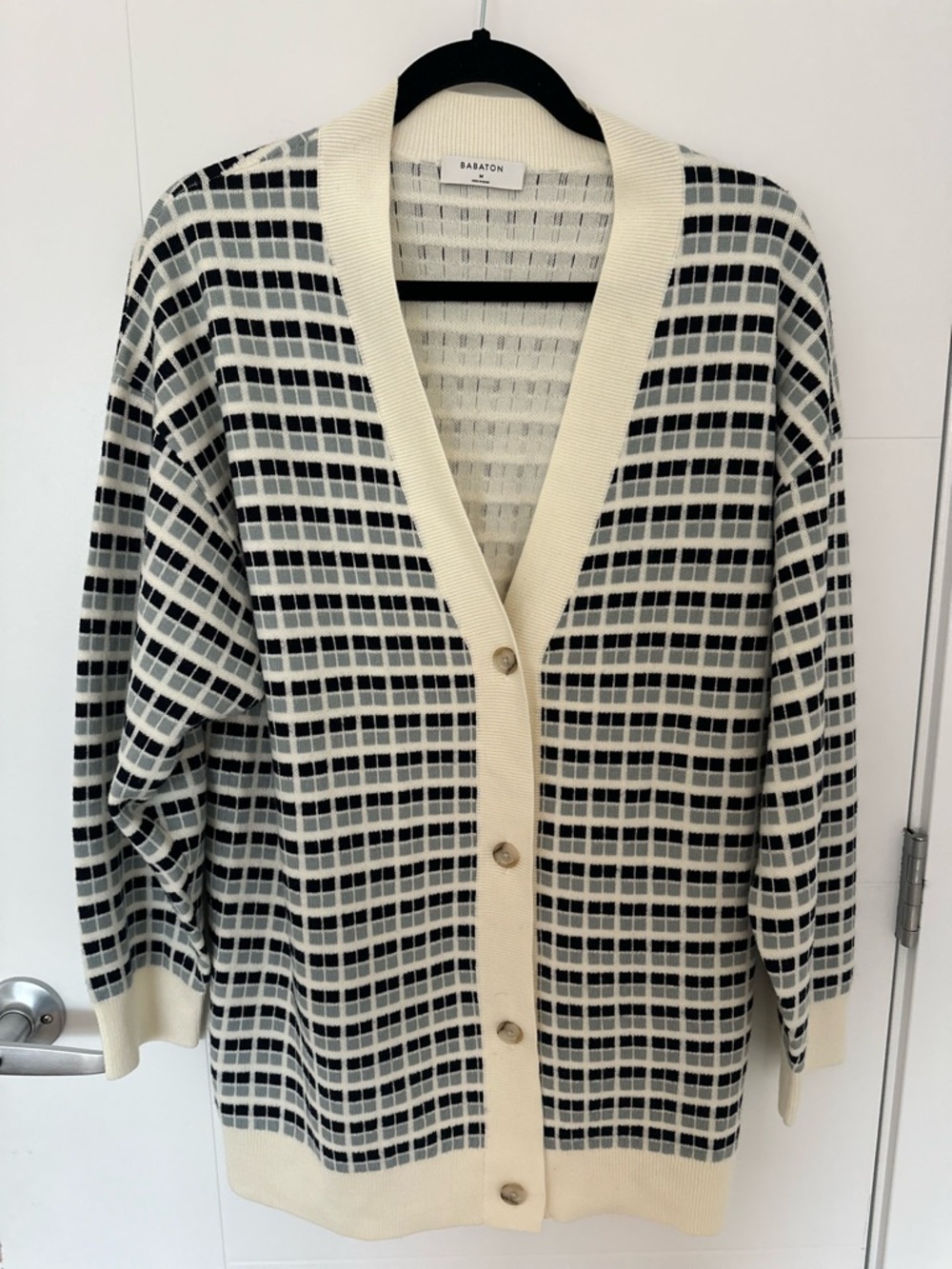 Aritzia Babaton Lacer Cardigan 100% Merino Wool Plaid V-Neck Button Sweater - Picture 2 of 7